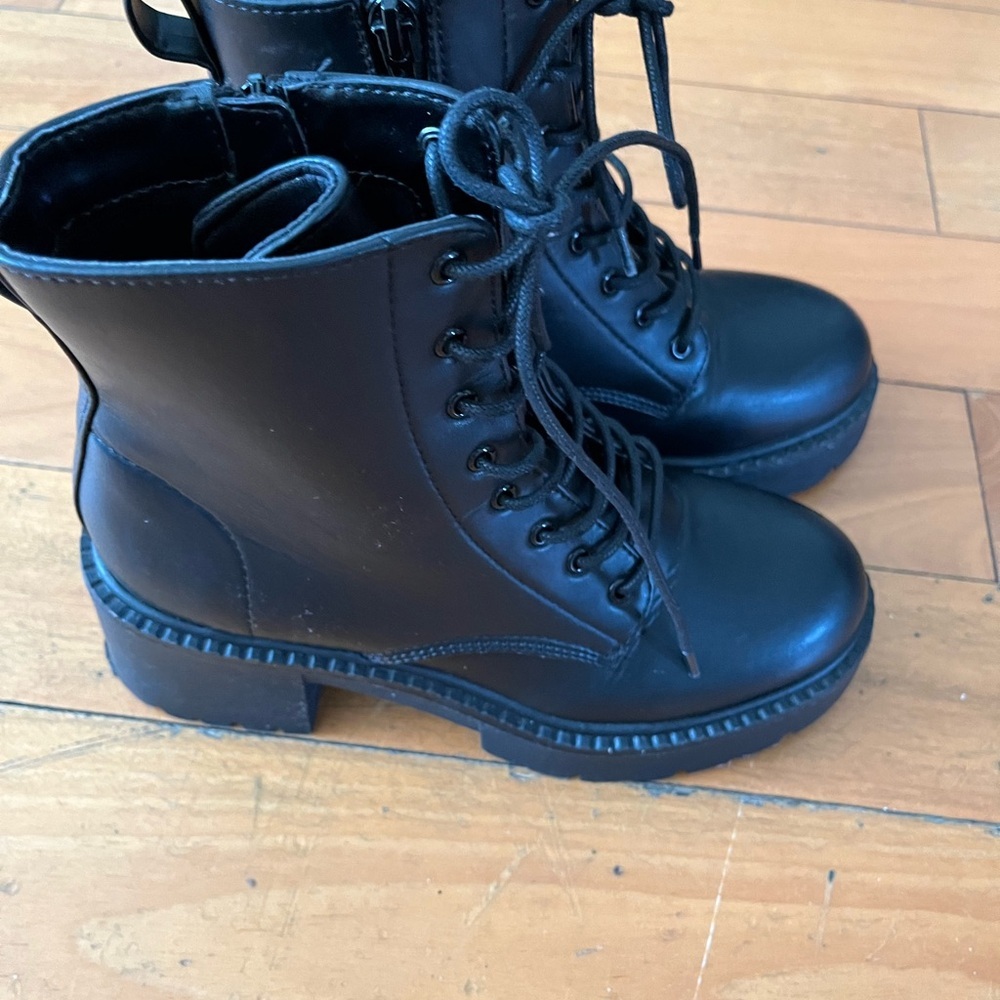 Dolce vita black women boot 8M - Picture 6 of 6
